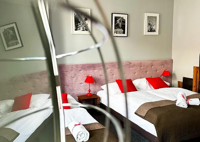 Expolis - Center - 24h Glowny #betterthanyourex 3*