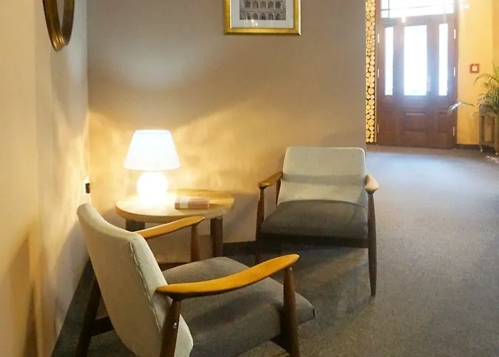 Гостевой дом Expolis - Center - 24h Glowny #betterthanyourex