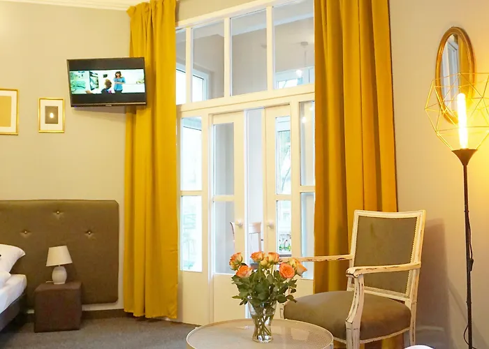 Expolis - Center - 24h Glowny #betterthanyourex Познань