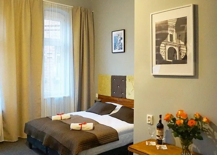 Expolis - Center - 24h Glowny #betterthanyourex Гостевой дом 3*