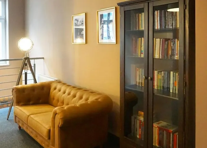 Expolis - Center - 24h Glowny #betterthanyourex Гостевой дом 3*