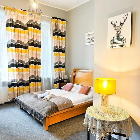 Expolis - Center - 24h Glowny #betterthanyourex Guest house Poznan