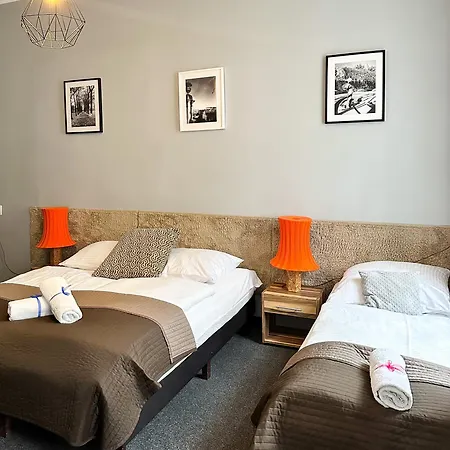 Expolis - Center Mtp Targi - 24h #betterthanyourex Guest house Poznan