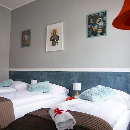 בית הארחה Expolis - Center - 24h Glowny #betterthanyourex 3*