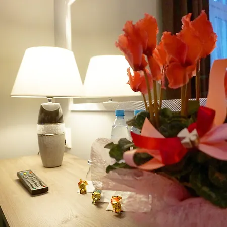 Πανσιόν Expolis - Center - 24h Glowny #betterthanyourex Πόζναν