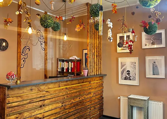 Expolis - Center Główny Mtp Reception 24h Pensión