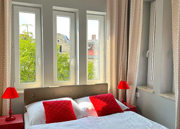 Pensjonat Expolis - Center - 24h Glowny #betterthanyourex Poznań